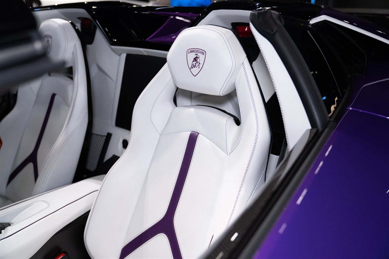 2020 Lamborghini Aventador LP 770-4 SVJ Roadster - Photo 21 - Beverly Hills, CA 90212