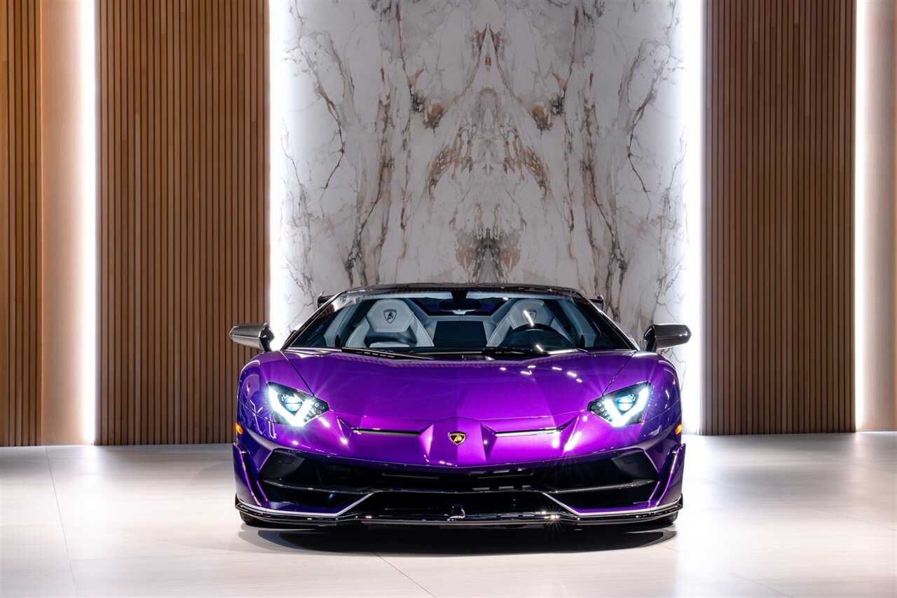 2020 Lamborghini Aventador LP 770-4 SVJ Roadster - Photo 3 - Beverly Hills, CA 90212