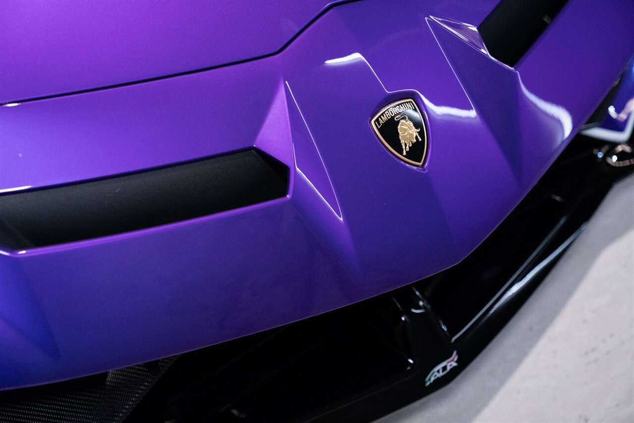 2020 Lamborghini Aventador LP 770-4 SVJ Roadster - Photo 16 - Beverly Hills, CA 90212