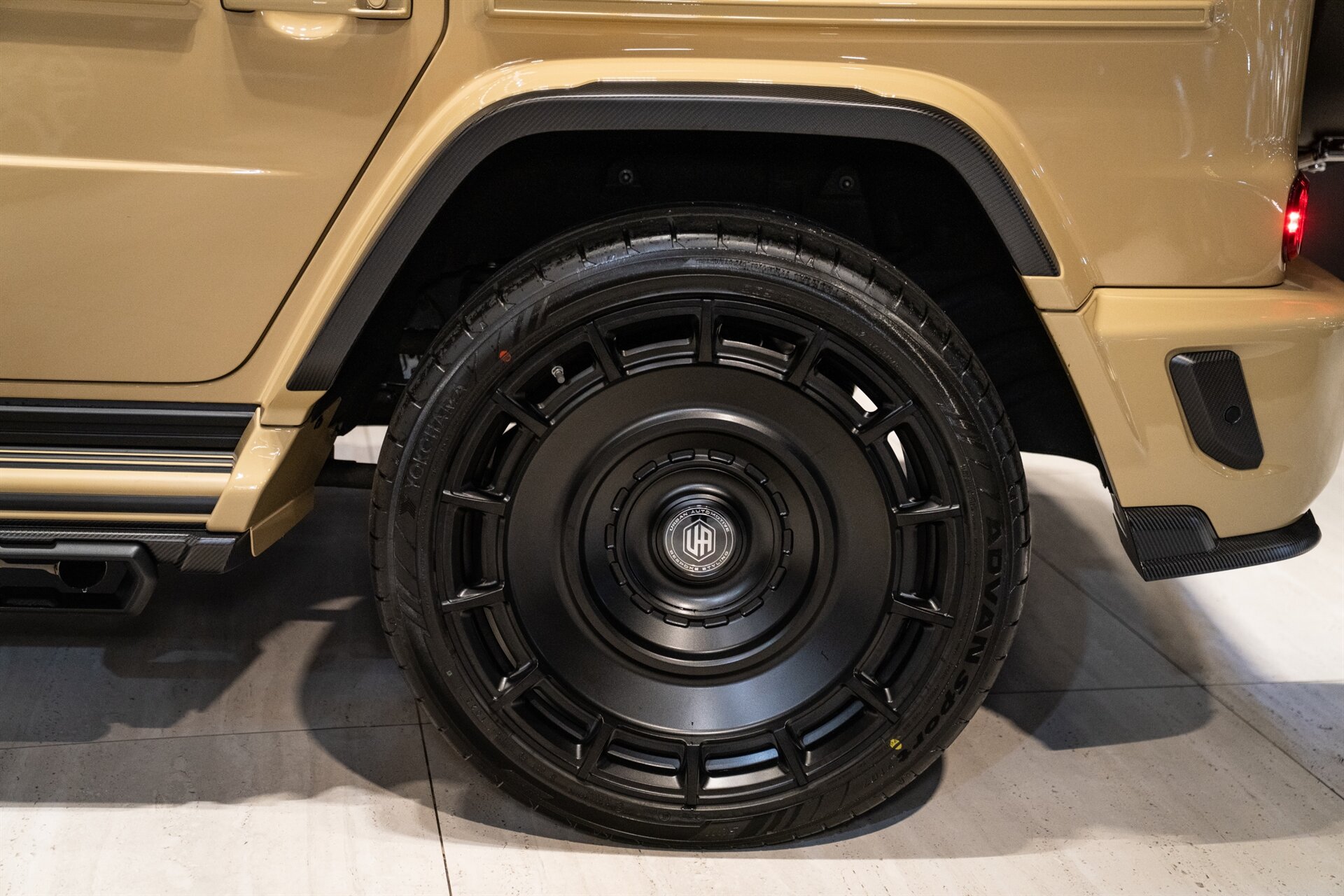 2026 Mercedes-Benz G-Class AMG G 63 Ubran Widetrack - Photo 9