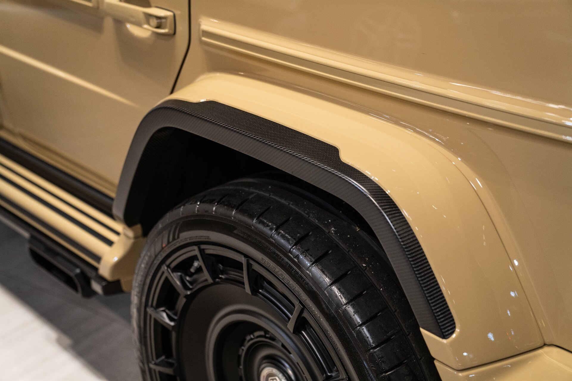 2026 Mercedes-Benz G-Class AMG G 63 Ubran Widetrack - Photo 13