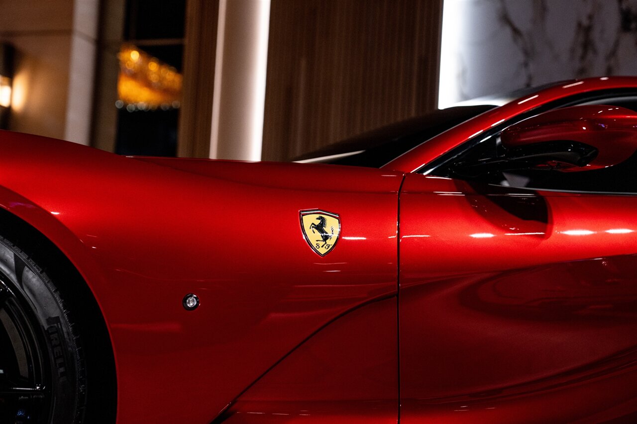 2020 Ferrari 812 Superfast - Photo 21 - Beverly Hills, CA 90212