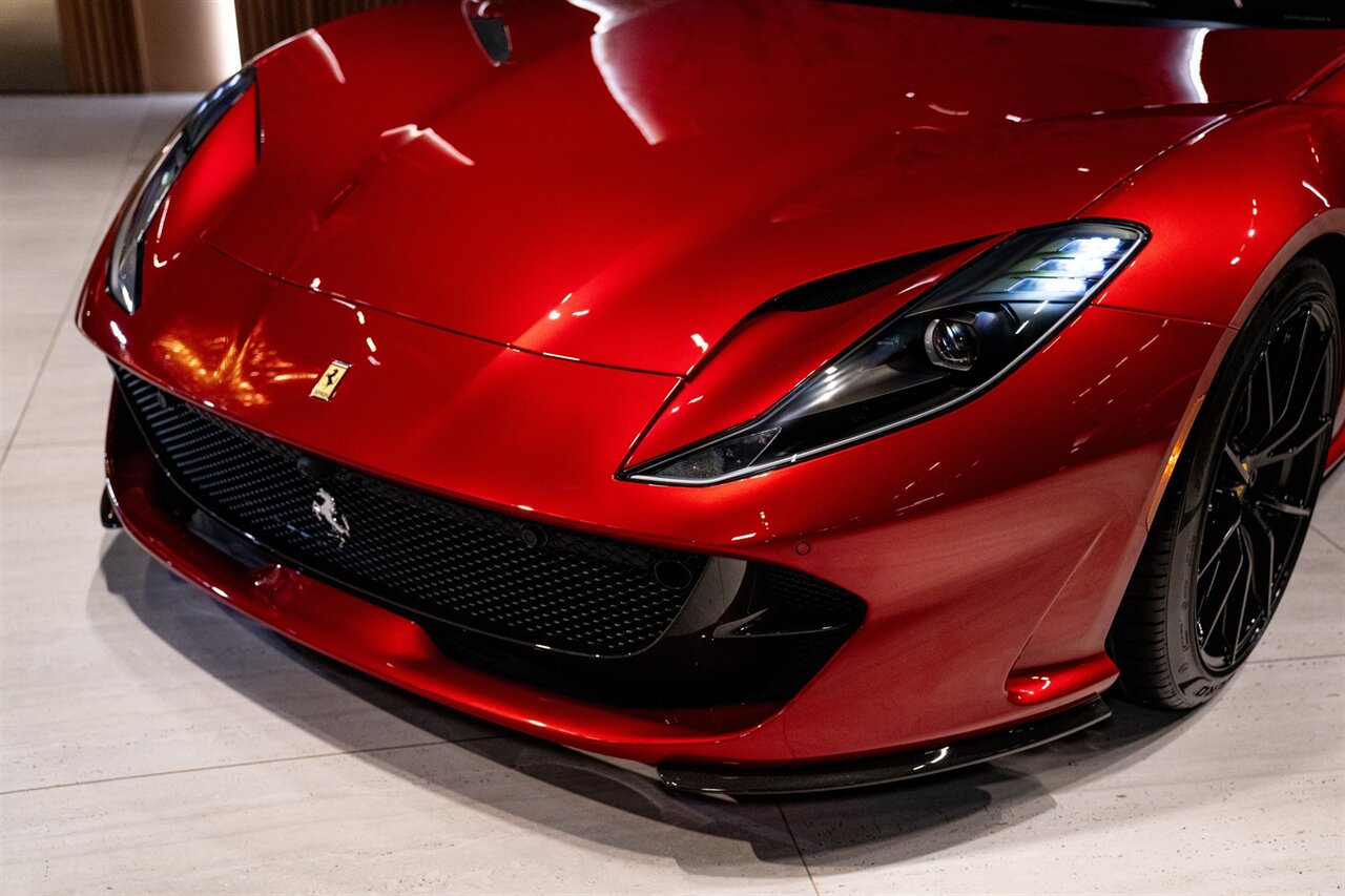 2020 Ferrari 812 Superfast - Photo 26 - Beverly Hills, CA 90212