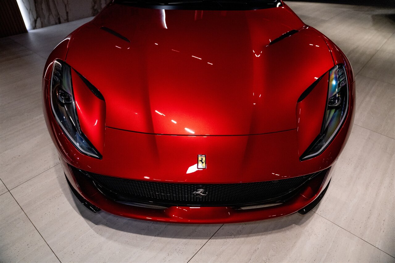 2020 Ferrari 812 Superfast - Photo 27 - Beverly Hills, CA 90212