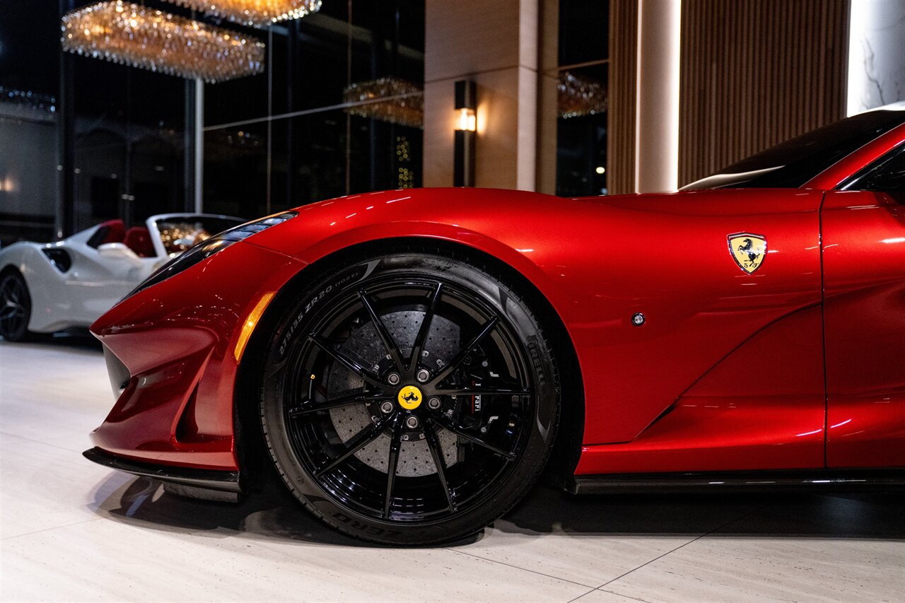 2020 Ferrari 812 Superfast - Photo 25 - Beverly Hills, CA 90212