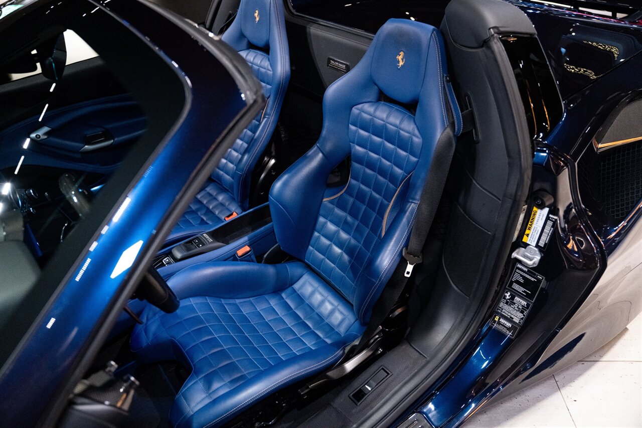 2022 Ferrari F8 Spider Tailor Made   - Photo 20 - Beverly Hills, CA 90212