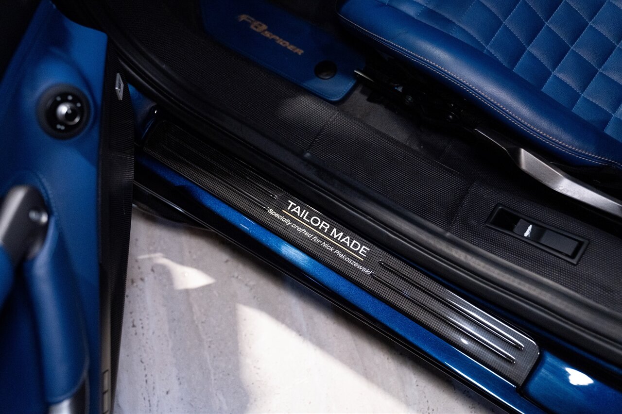 2022 Ferrari F8 Spider Tailor Made   - Photo 13 - Beverly Hills, CA 90212