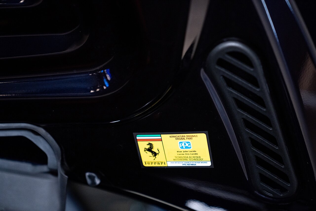 2022 Ferrari F8 Spider Tailor Made   - Photo 40 - Beverly Hills, CA 90212