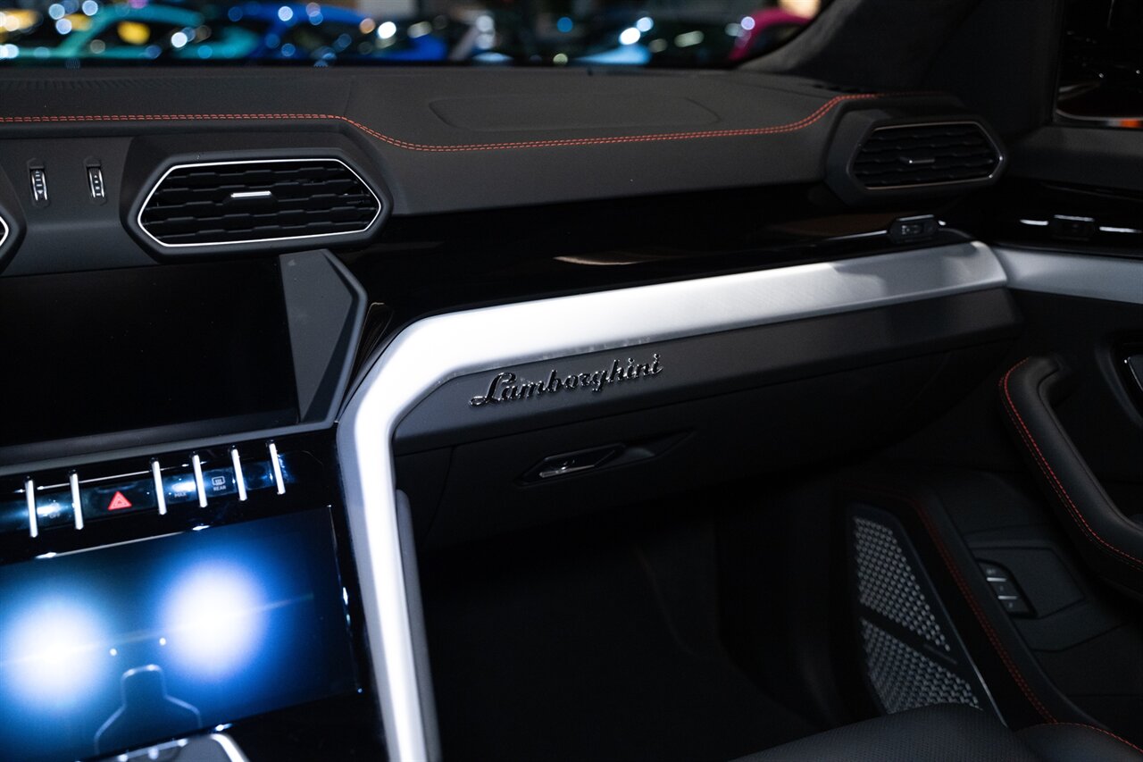 2019 Lamborghini Urus - Photo 18 - Beverly Hills, CA 90212