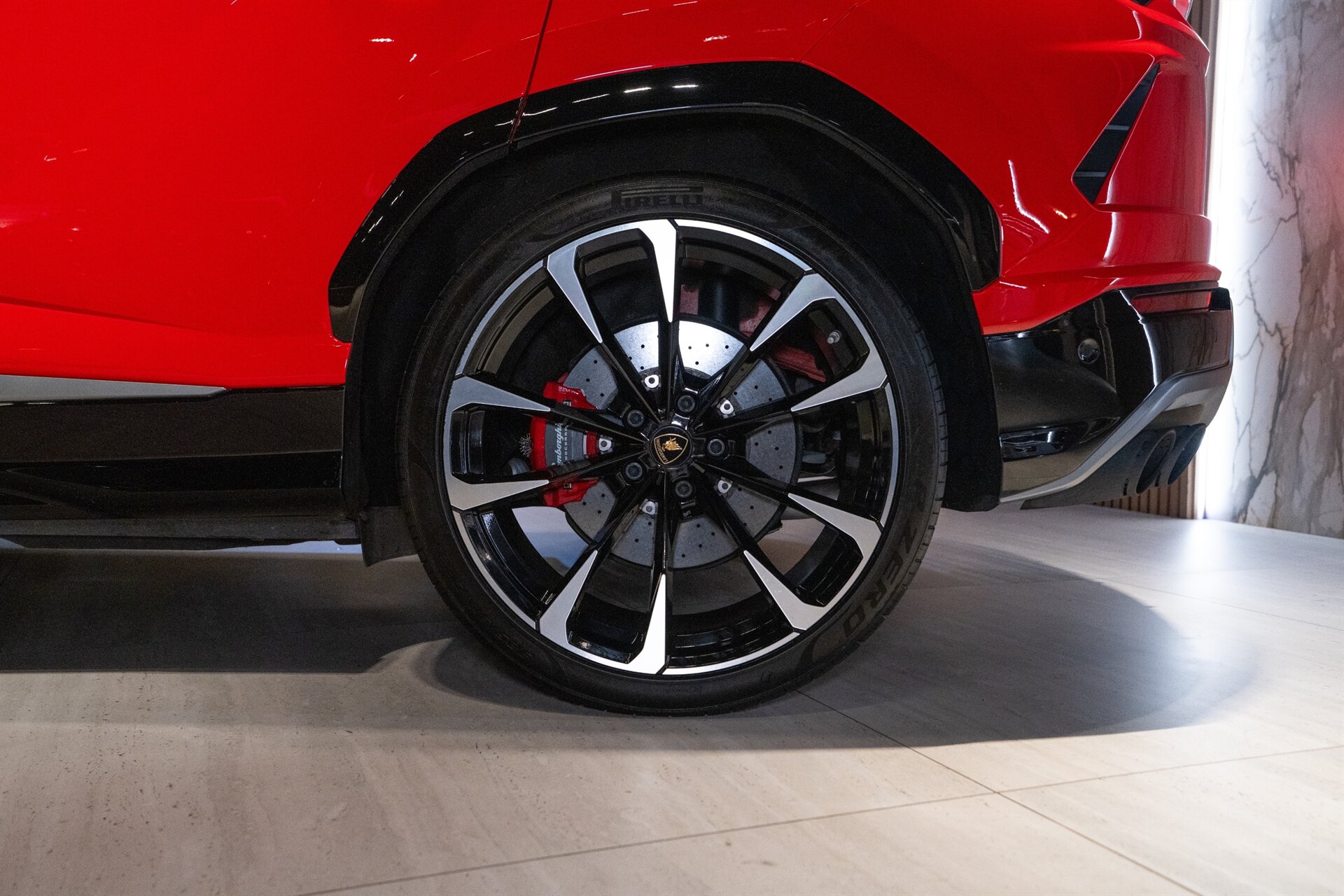 2019 Lamborghini Urus - Photo 11
