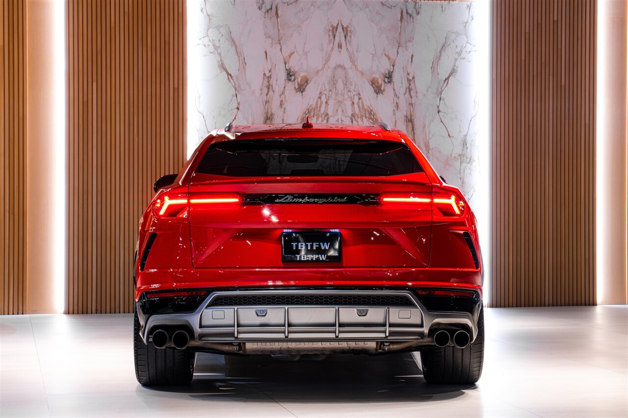 2019 Lamborghini Urus - Photo 4 - Beverly Hills, CA 90212