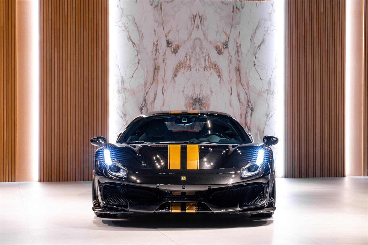 2020 Ferrari 488 Pista   - Photo 2 - Beverly Hills, CA 90212