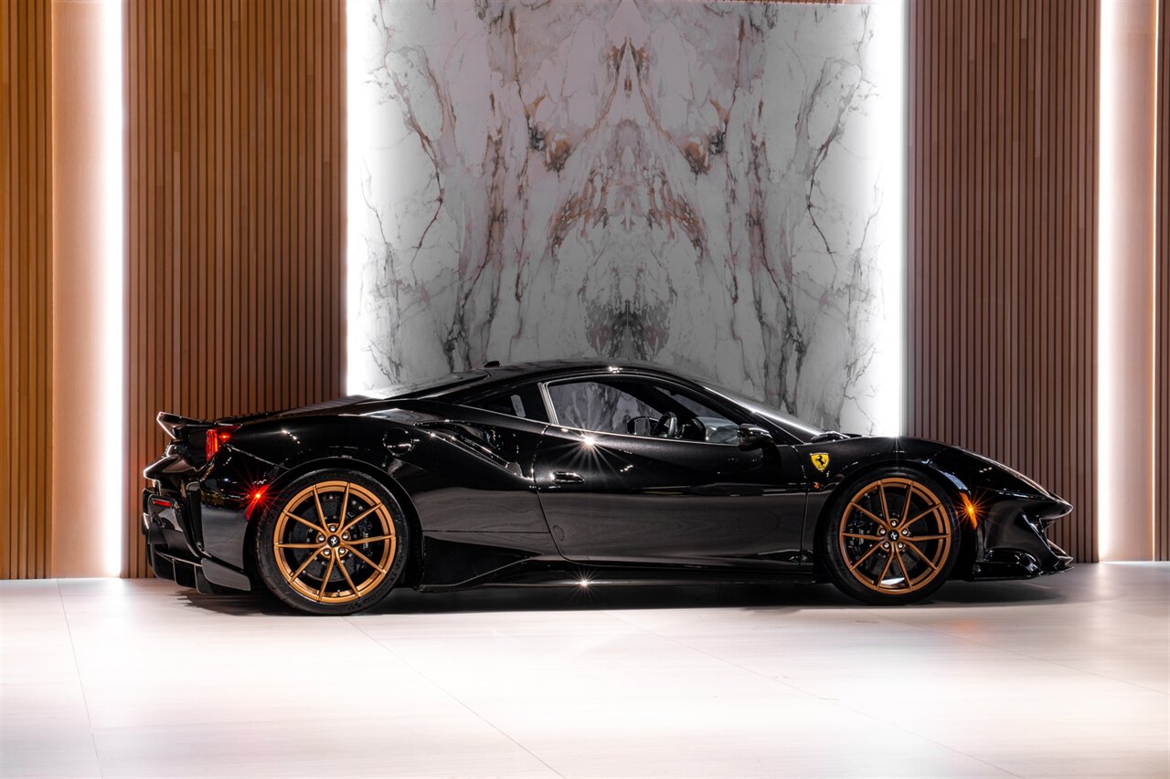 2020 Ferrari 488 Pista   - Photo 5 - Beverly Hills, CA 90212