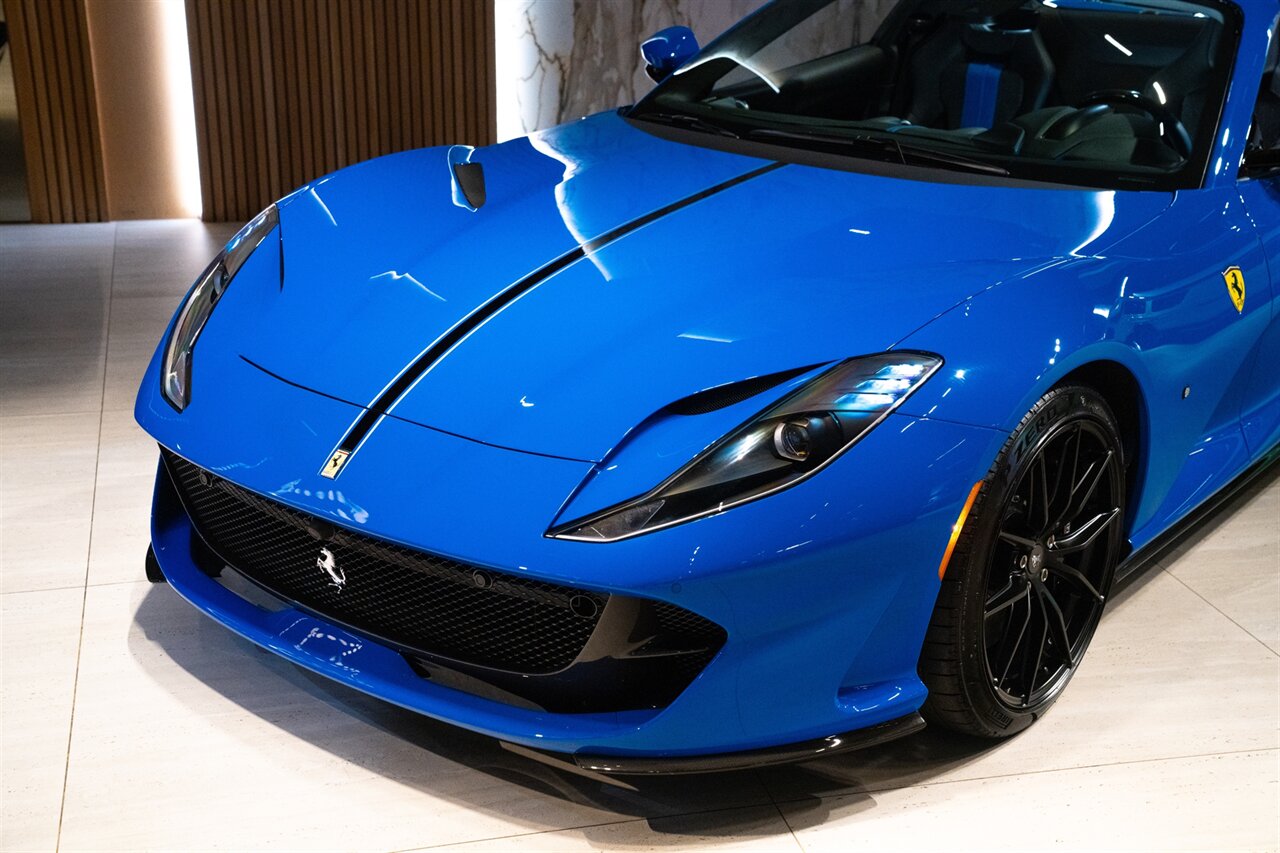2022 Ferrari 812 GTS Atelier New York   - Photo 12 - Beverly Hills, CA 90212