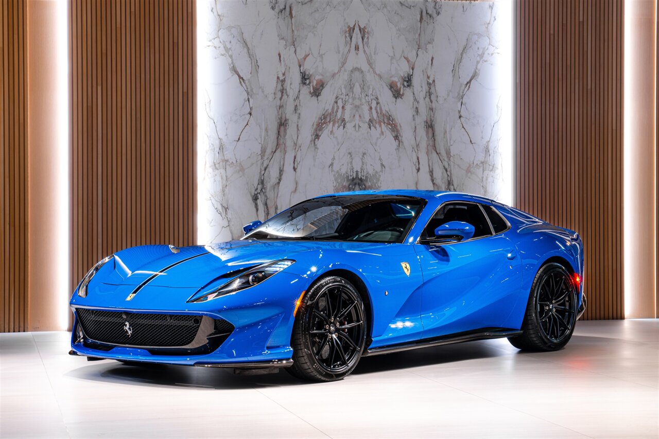 2022 Ferrari 812 GTS Atelier New York   - Photo 2 - Beverly Hills, CA 90212