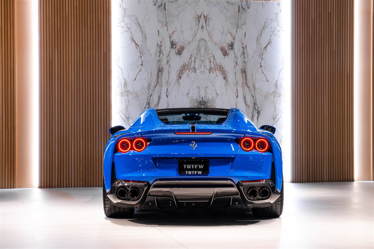2022 Ferrari 812 GTS Atelier New York   - Photo 6 - Beverly Hills, CA 90212