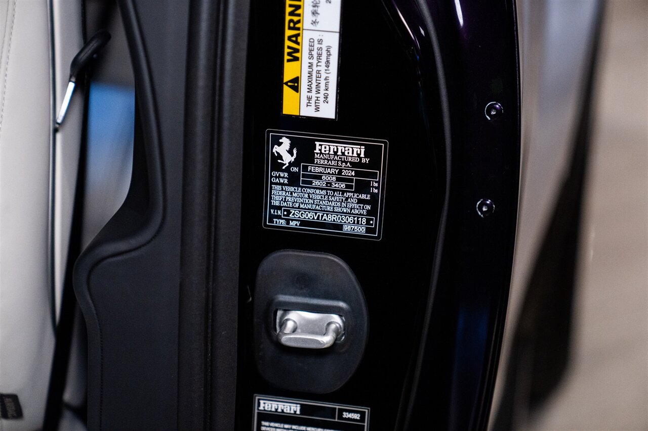 2024 Ferrari Purosangue   - Photo 24 - Beverly Hills, CA 90212