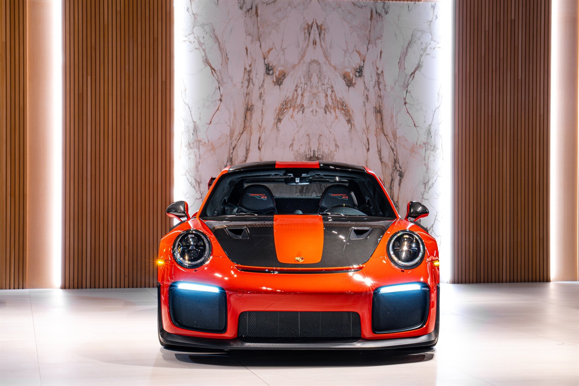 2018 Porsche 911 GT2 RS - Photo 2