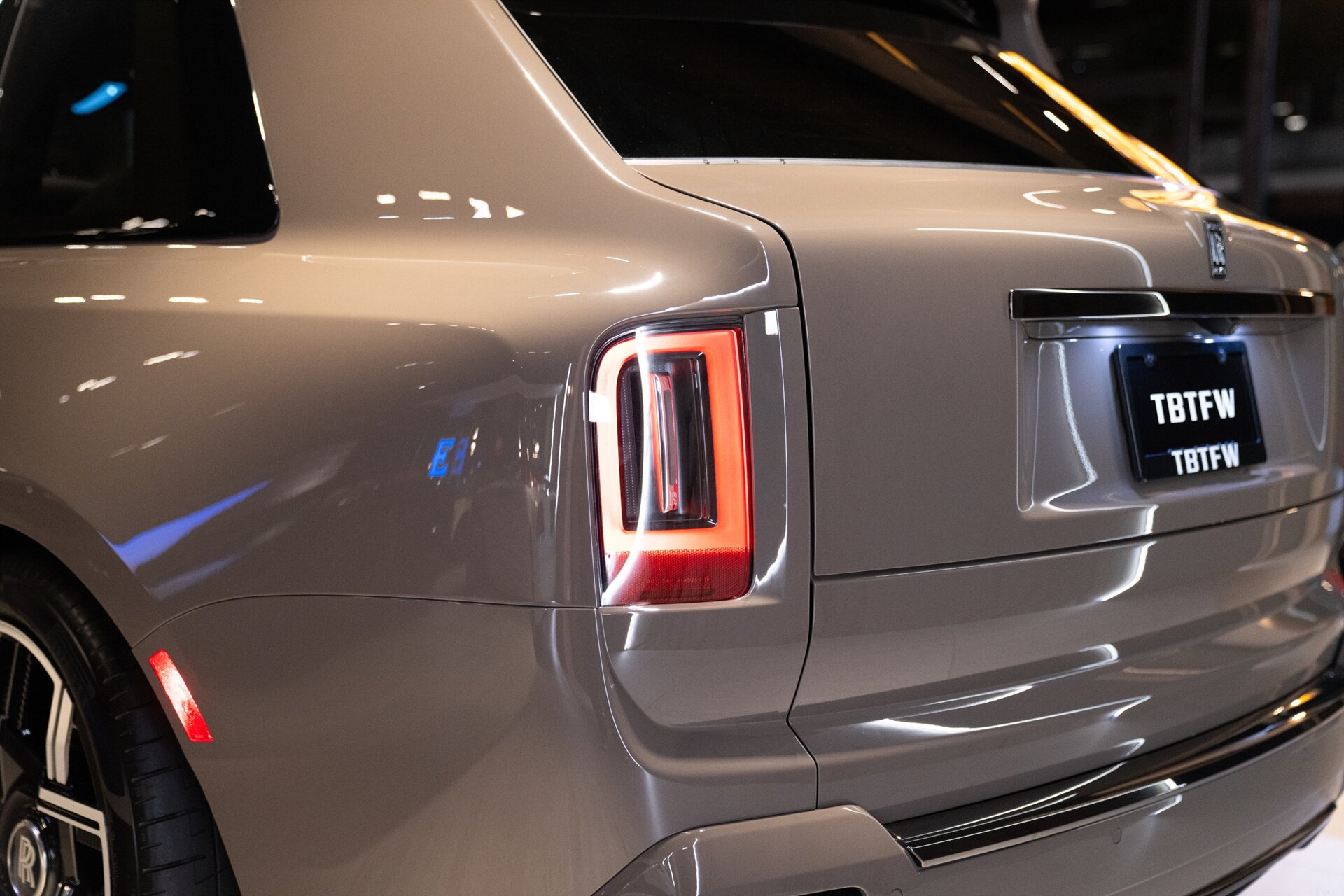 2027 Rolls-Royce Black Badge Cullinan - Photo 36