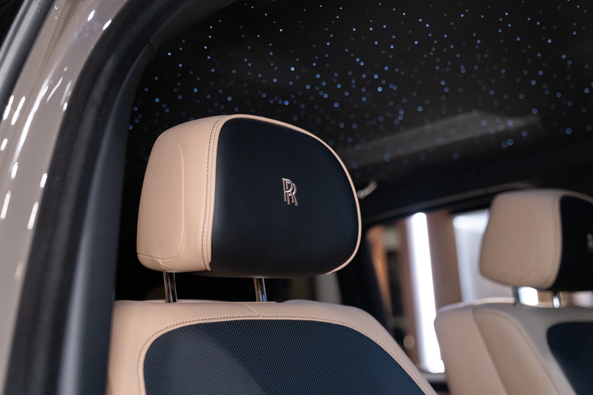 2027 Rolls-Royce Black Badge Cullinan - Photo 45