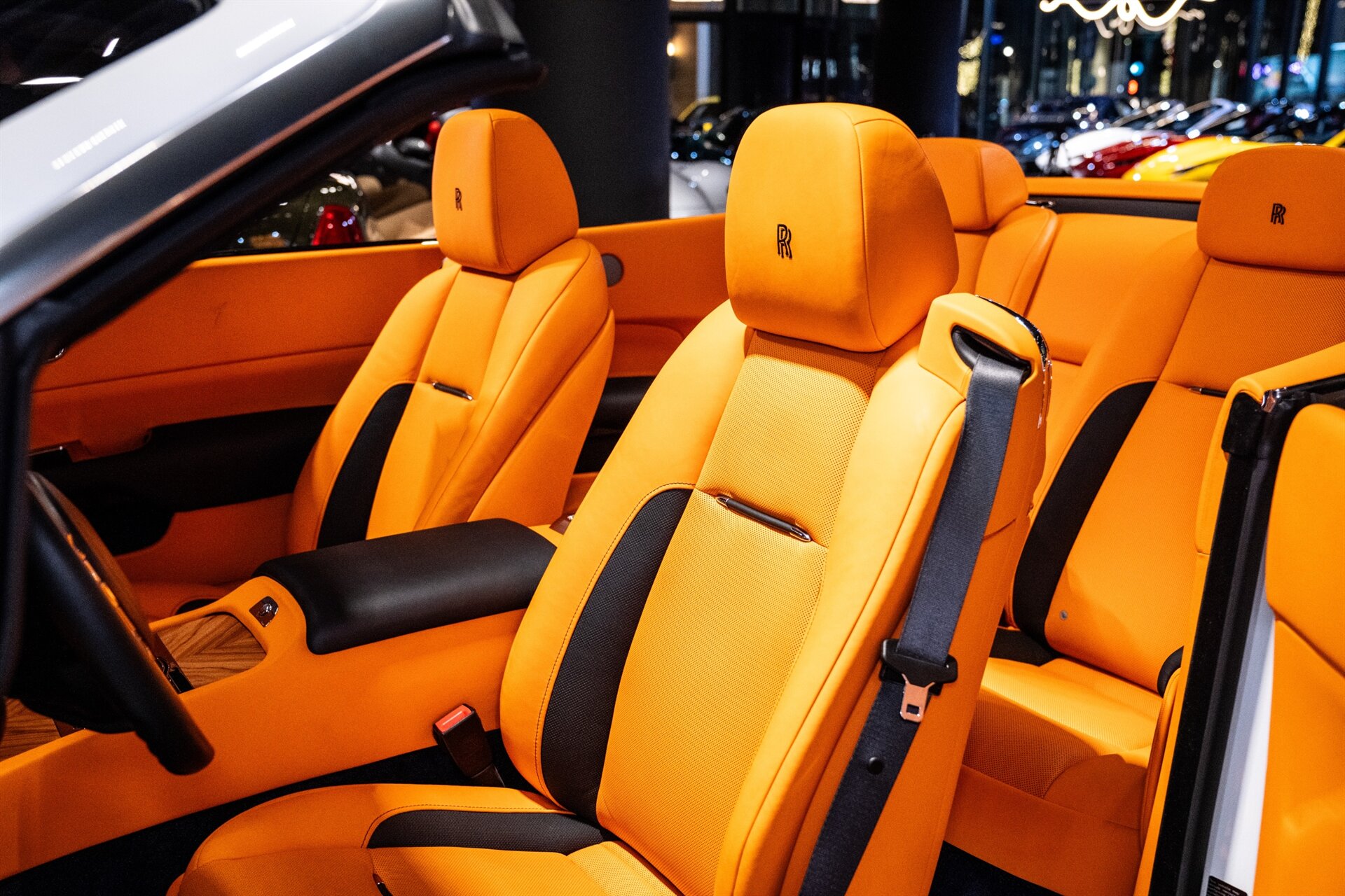 2021 Rolls-Royce Dawn - Photo 10