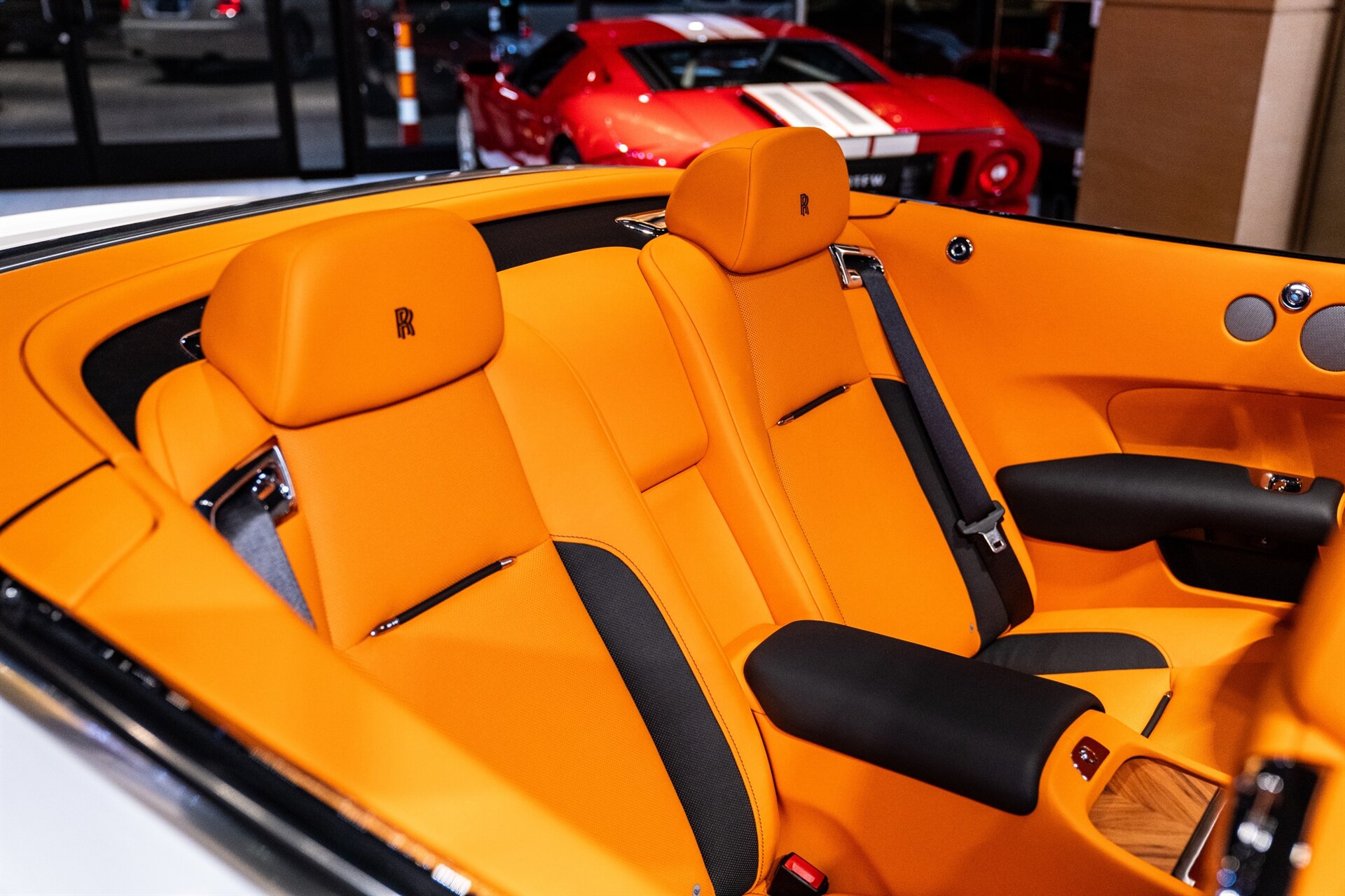 2021 Rolls-Royce Dawn - Photo 27