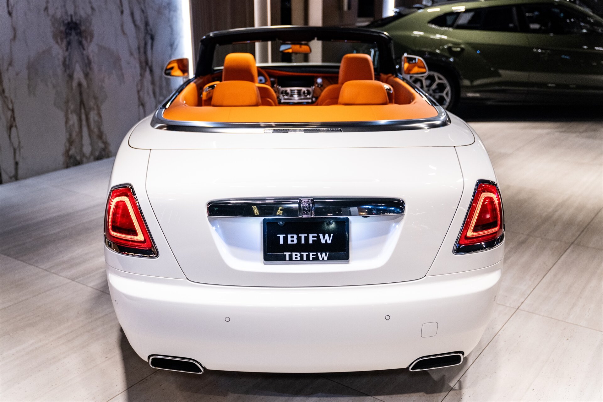2021 Rolls-Royce Dawn - Photo 16