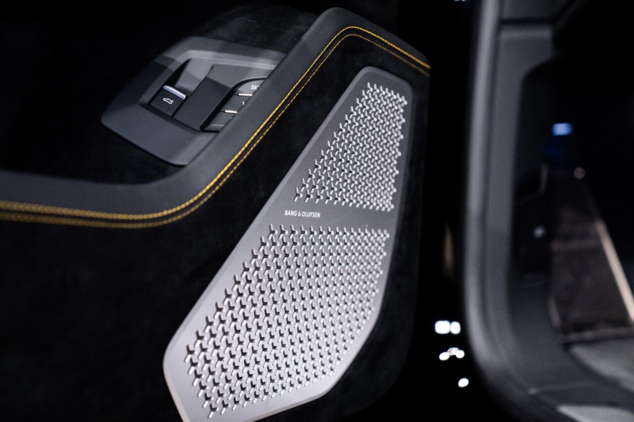 2023 Lamborghini Urus Performante - Photo 33 - Beverly Hills, CA 90212