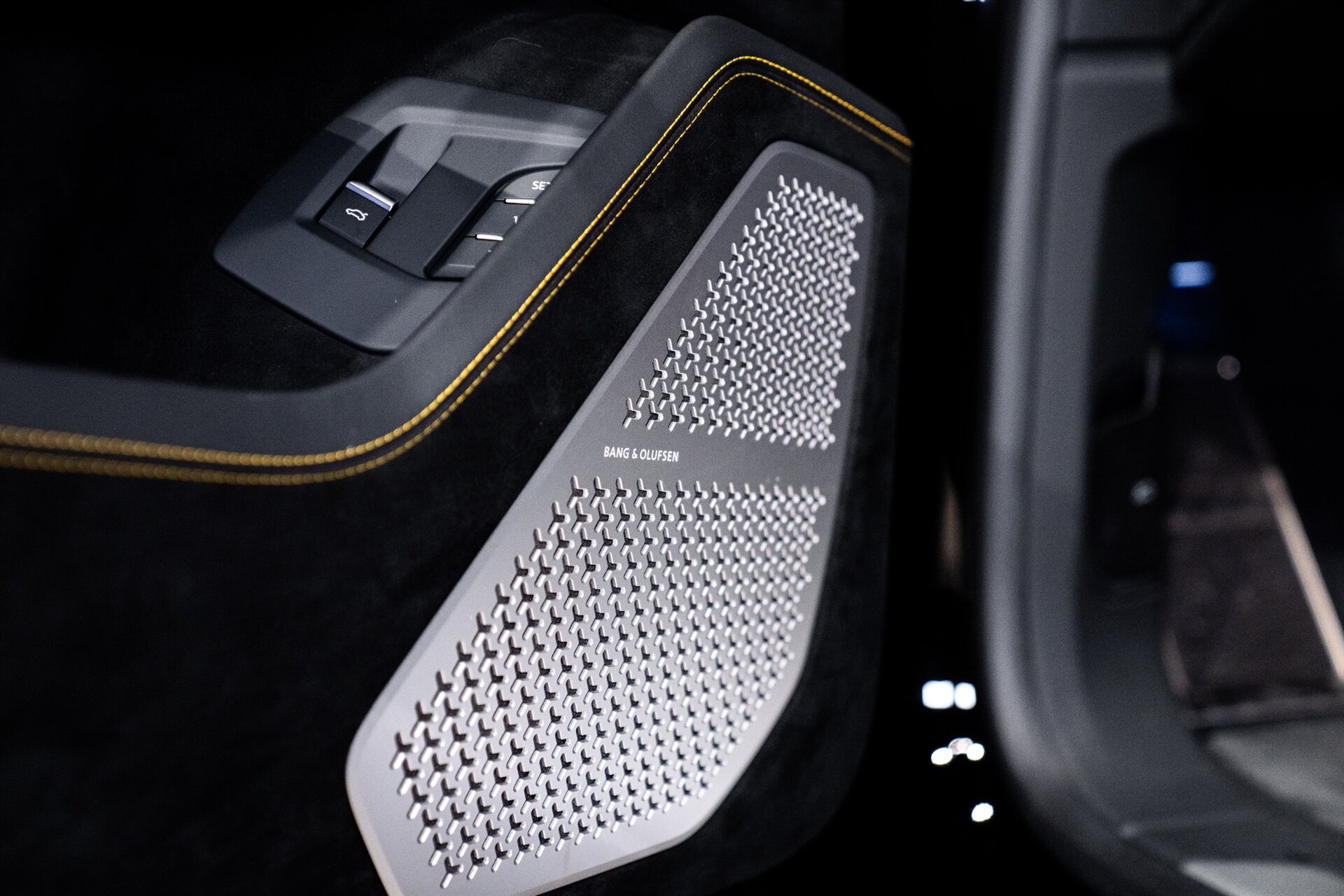 2023 Lamborghini Urus Performante - Photo 33