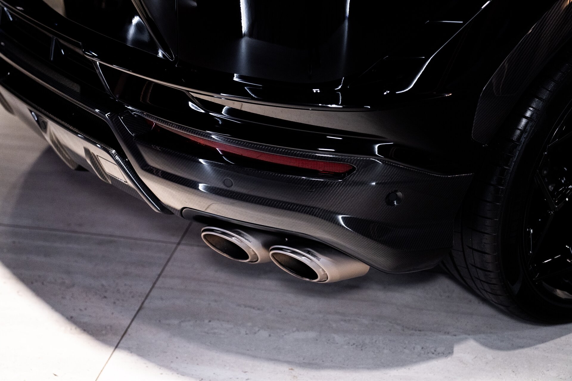 2023 Lamborghini Urus Performante - Photo 10