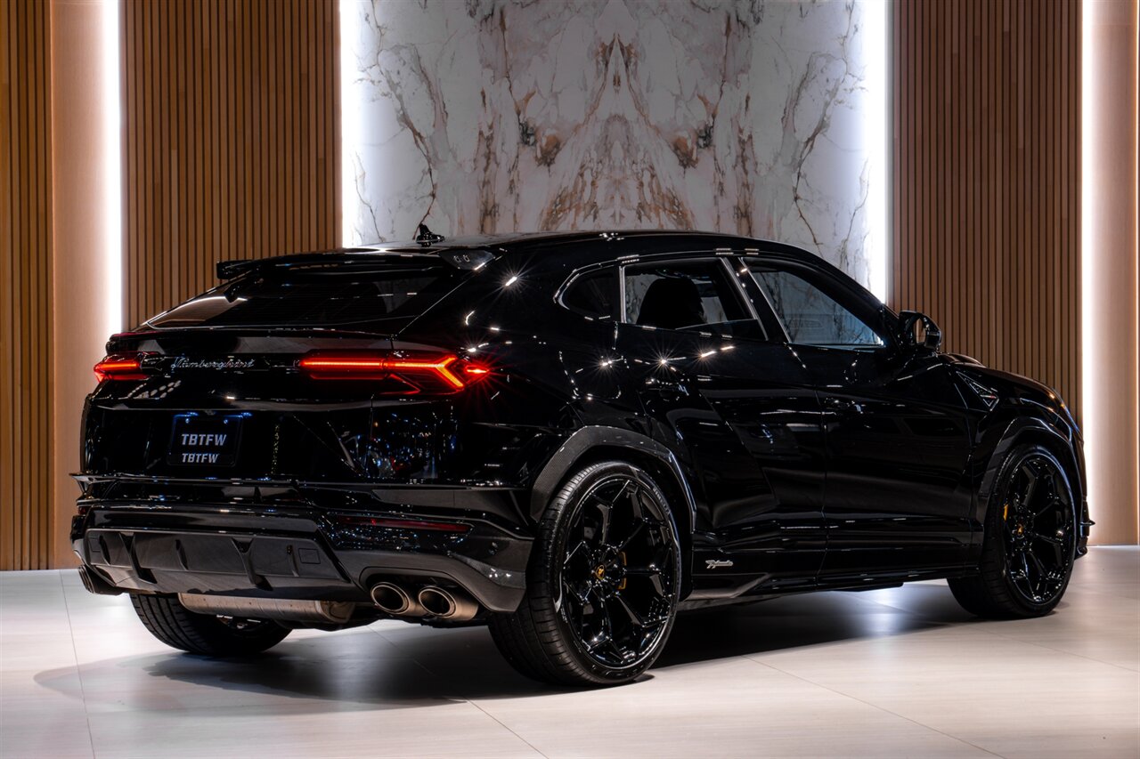 2023 Lamborghini Urus Performante - Photo 5 - Beverly Hills, CA 90212