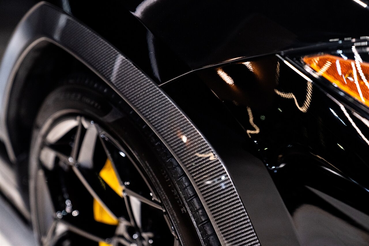 2023 Lamborghini Urus Performante - Photo 36 - Beverly Hills, CA 90212