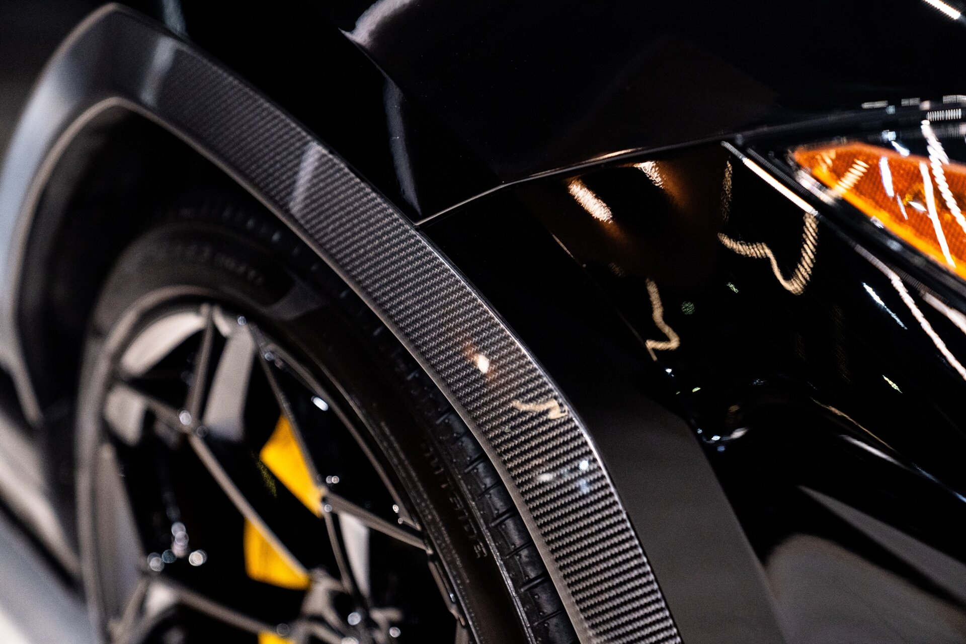 2023 Lamborghini Urus Performante - Photo 36