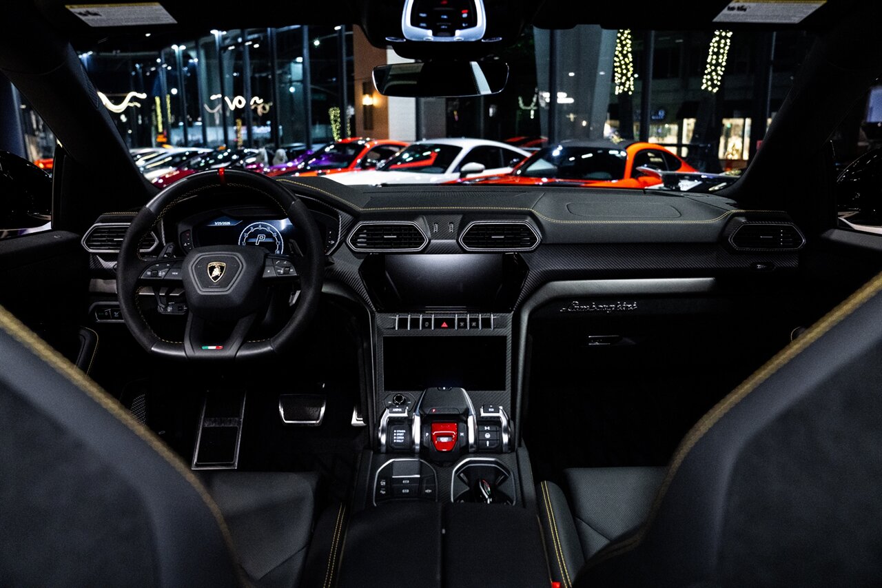 2023 Lamborghini Urus Performante - Photo 29 - Beverly Hills, CA 90212