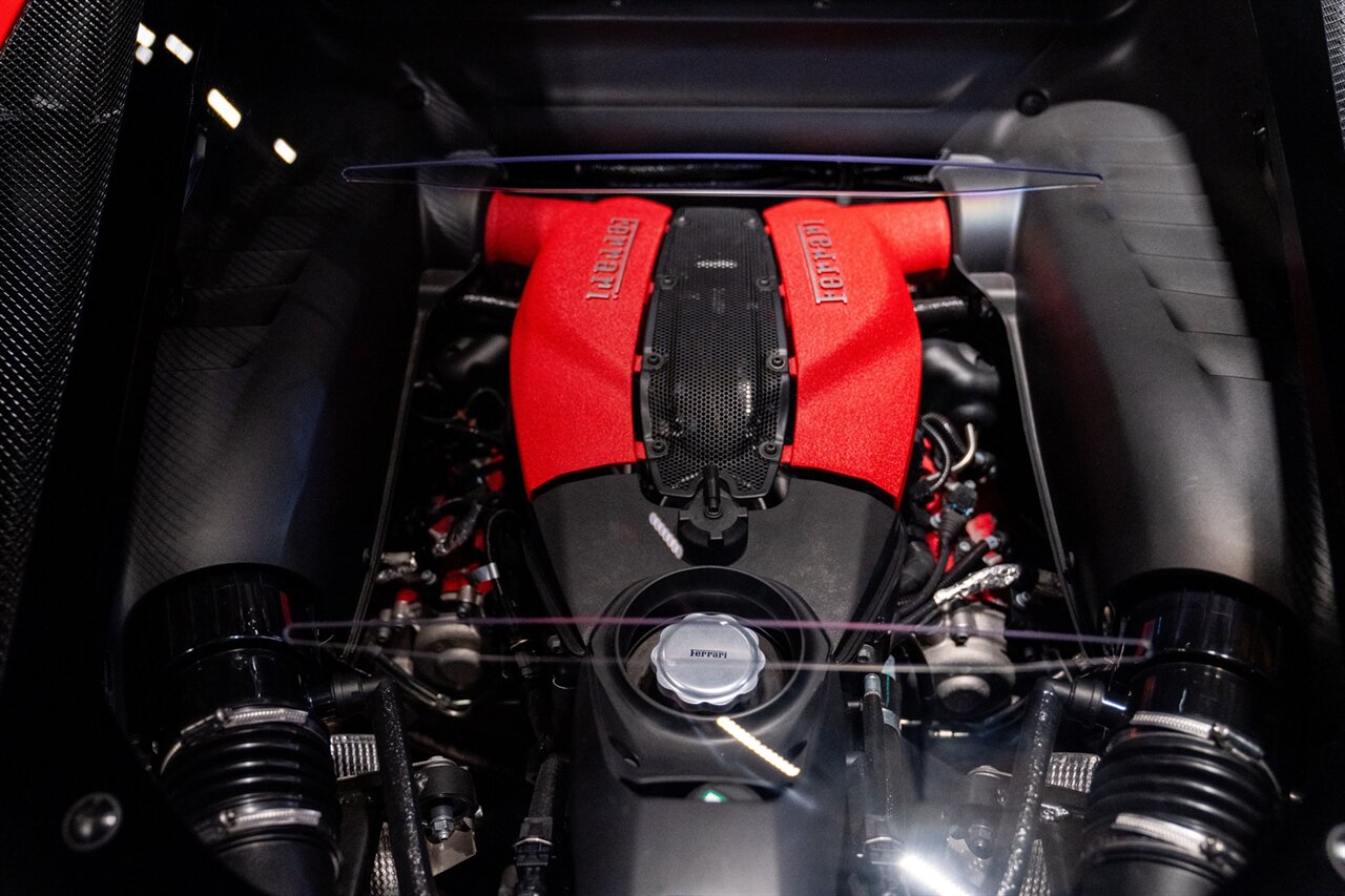 2022 Ferrari F8 Tributo   - Photo 34 - Beverly Hills, CA 90212