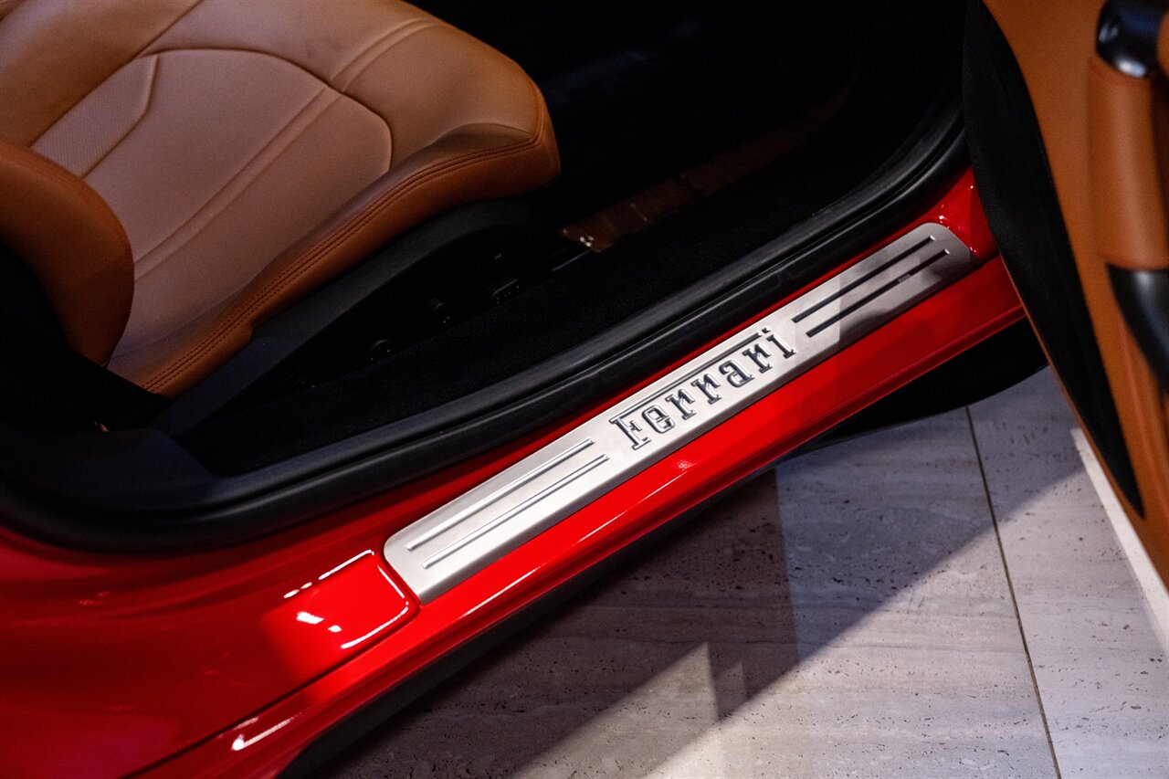 2022 Ferrari F8 Tributo   - Photo 19 - Beverly Hills, CA 90212