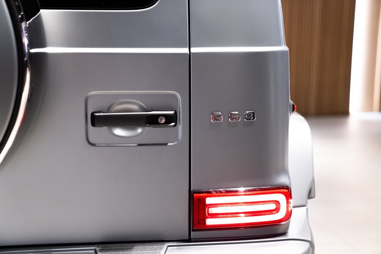2025 Mercedes-Benz AMG G 63 - Photo 11 - Beverly Hills, CA 90212