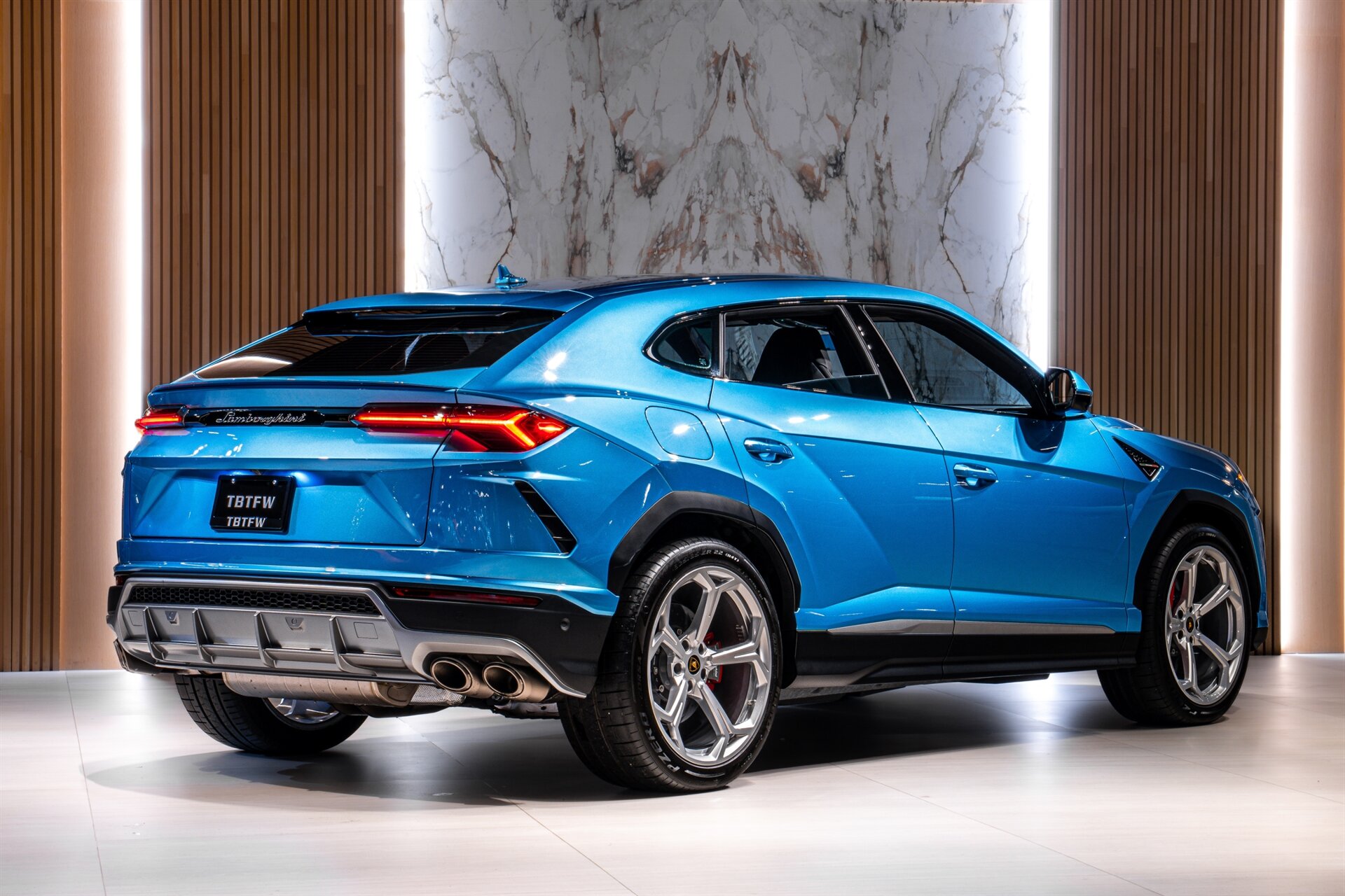 2022 Lamborghini Urus - Photo 3
