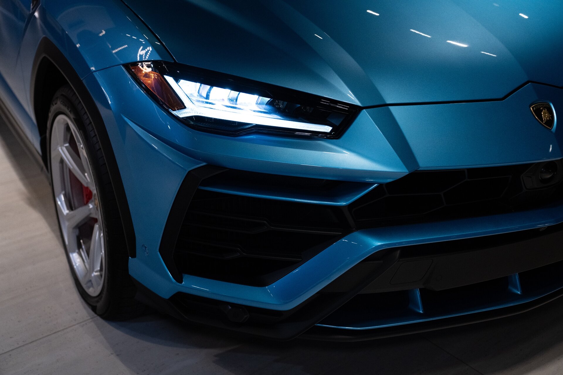 2022 Lamborghini Urus - Photo 27