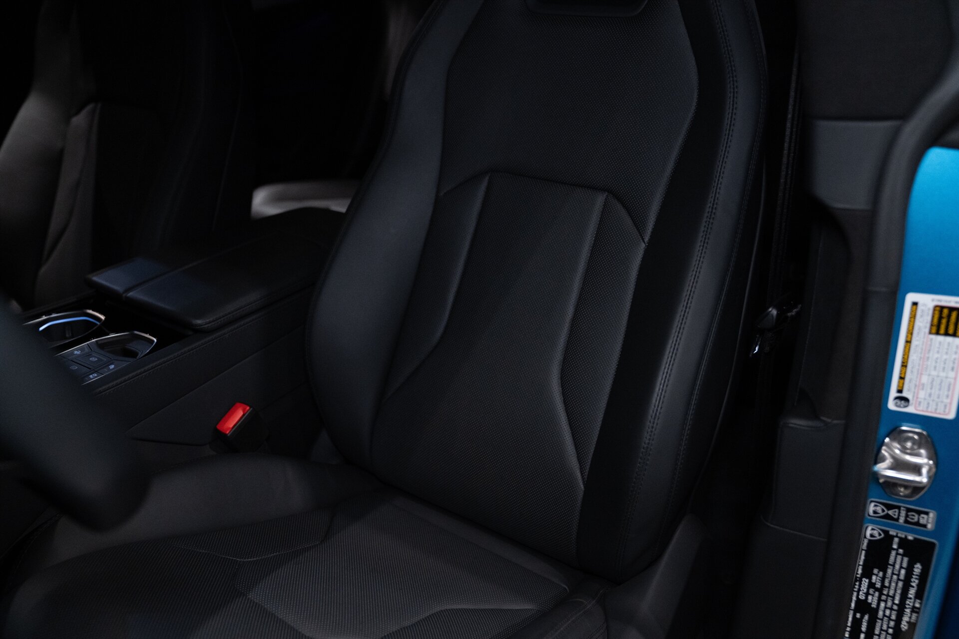 2022 Lamborghini Urus - Photo 14