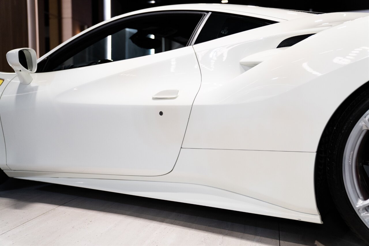 2018 Ferrari 488 GTB - Photo 8 - Beverly Hills, CA 90212