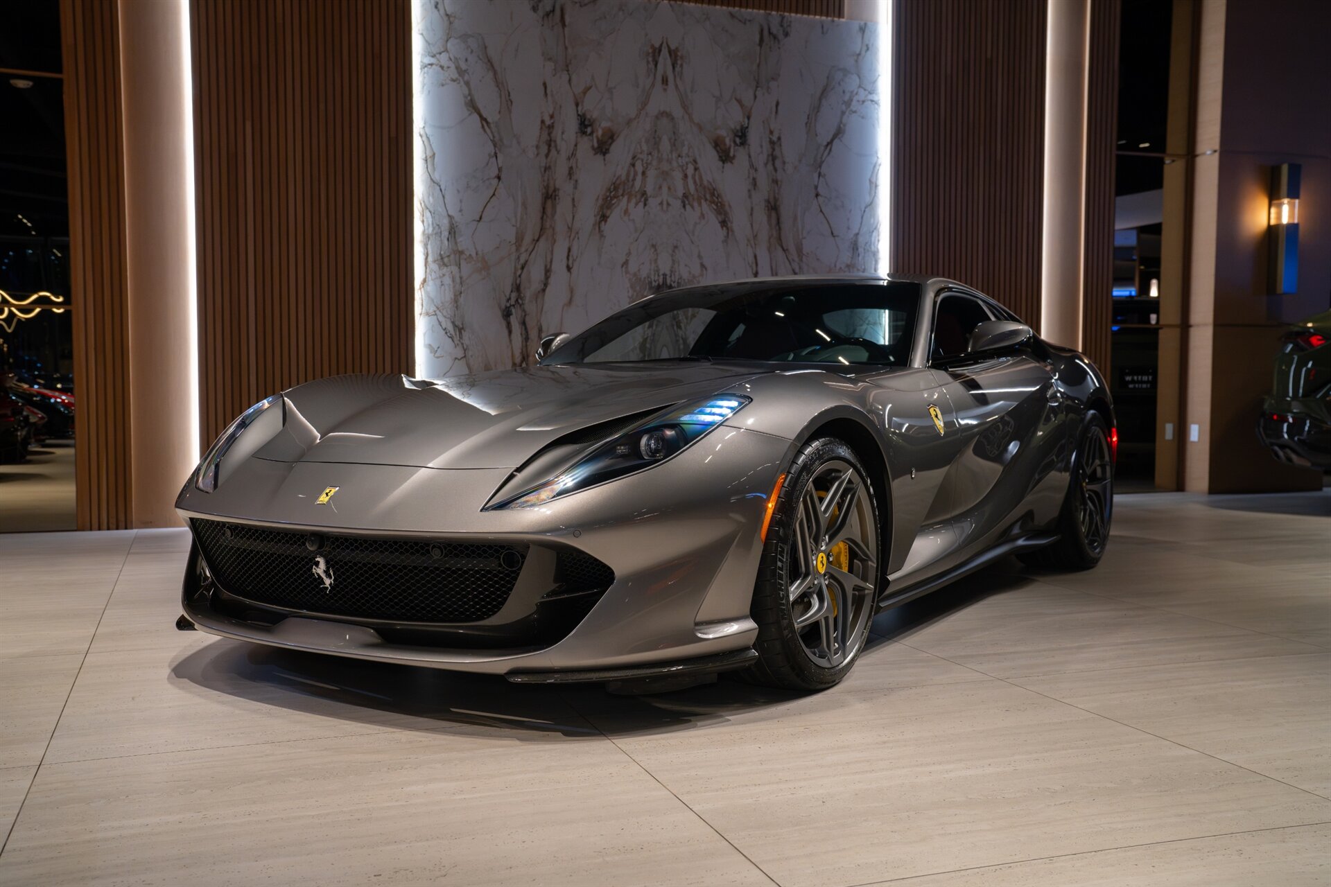 2019 Ferrari 812 Superfast - Photo 8