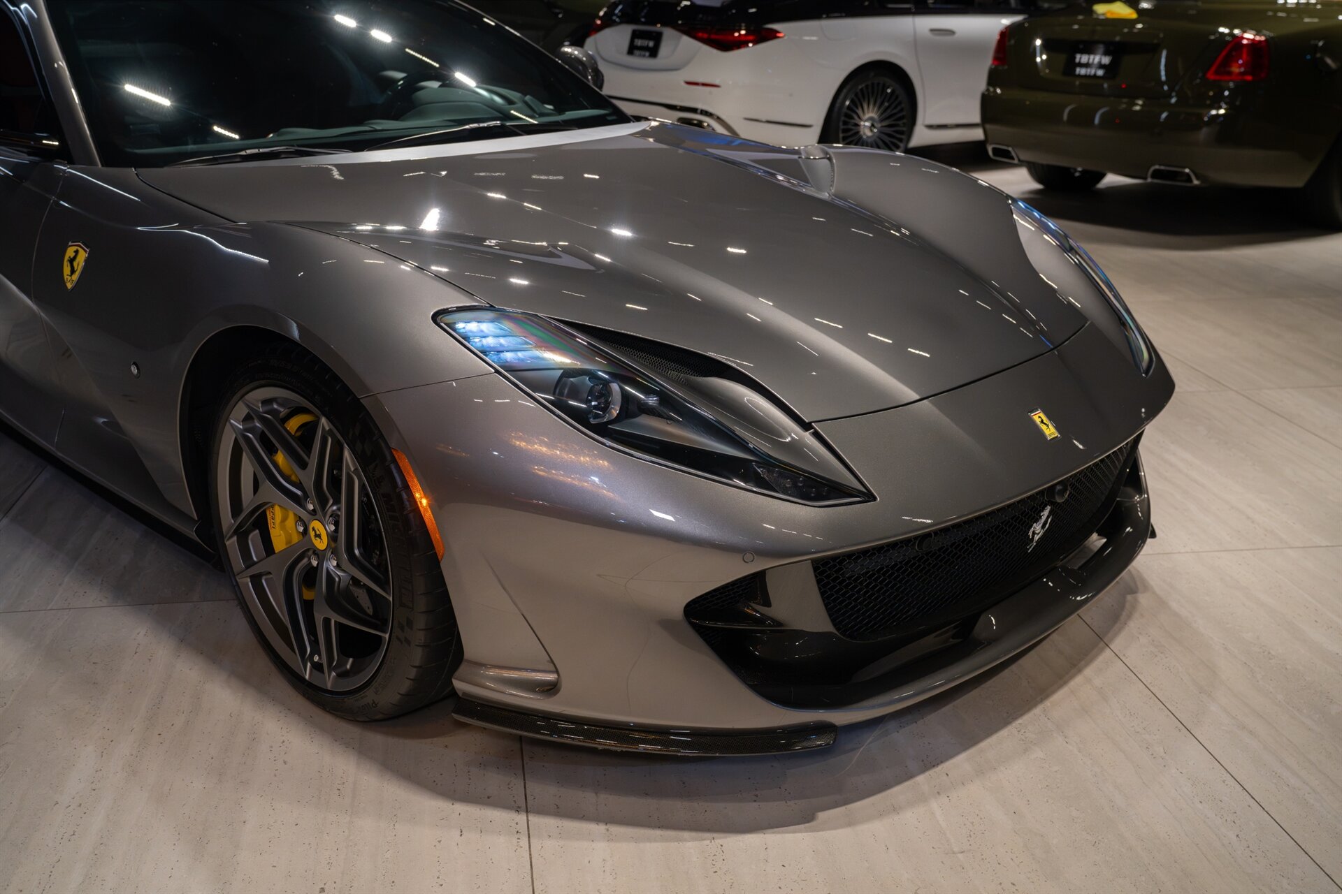 2019 Ferrari 812 Superfast - Photo 10