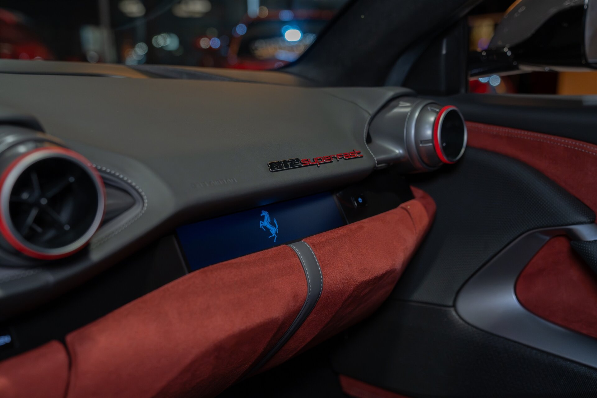 2019 Ferrari 812 Superfast - Photo 28