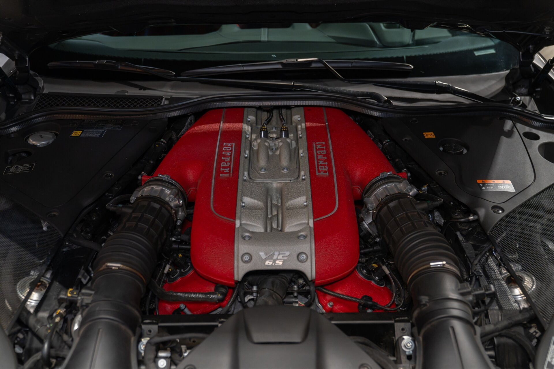 2019 Ferrari 812 Superfast - Photo 46