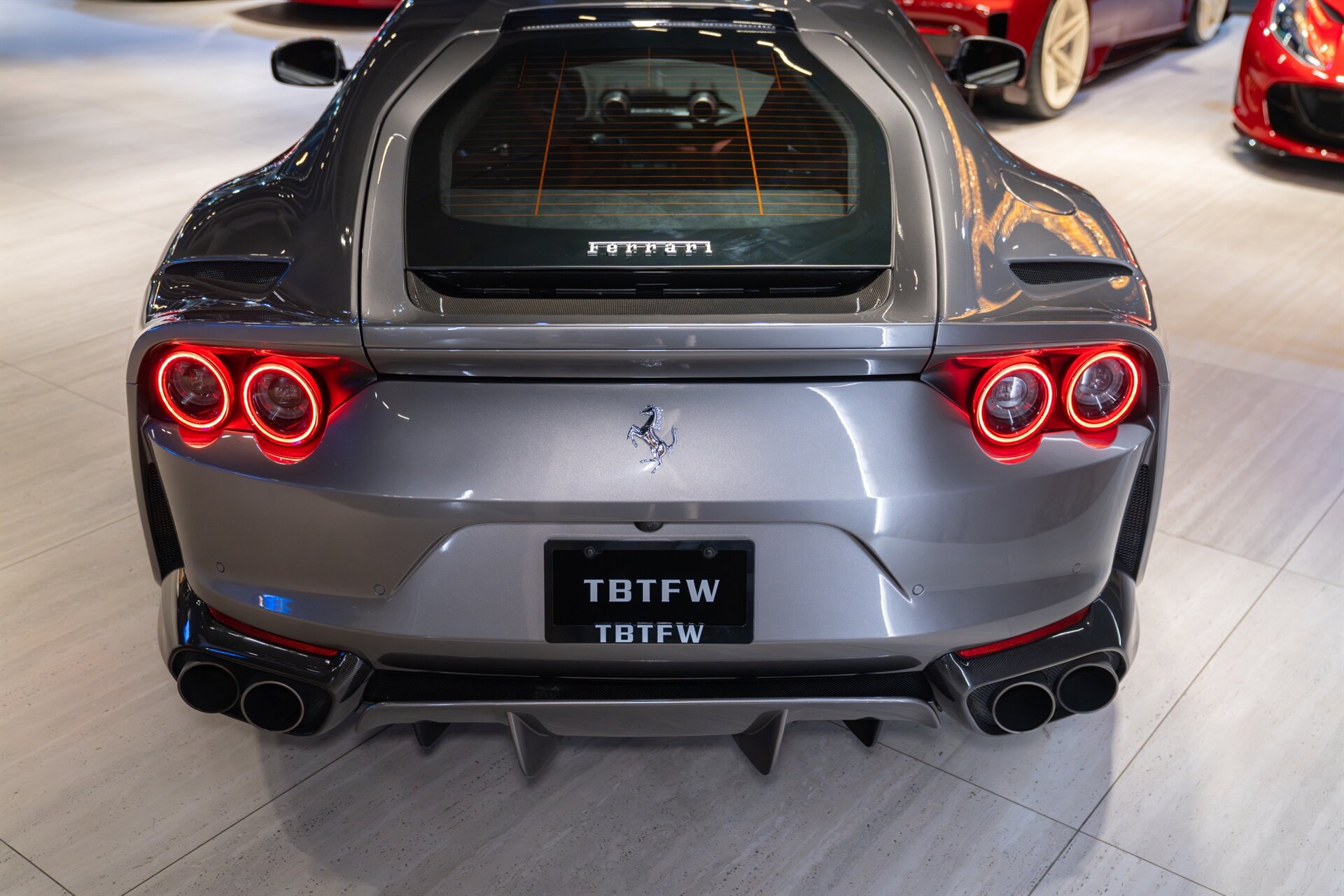 2019 Ferrari 812 Superfast - Photo 32