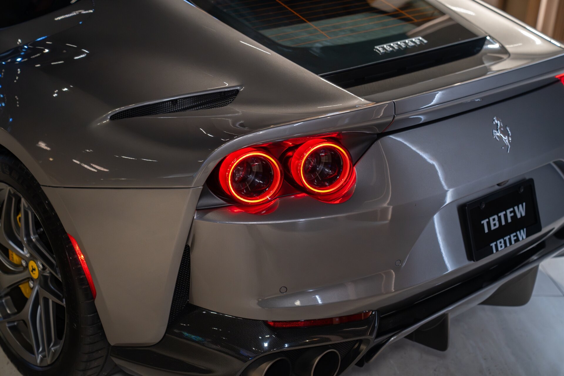 2019 Ferrari 812 Superfast - Photo 30