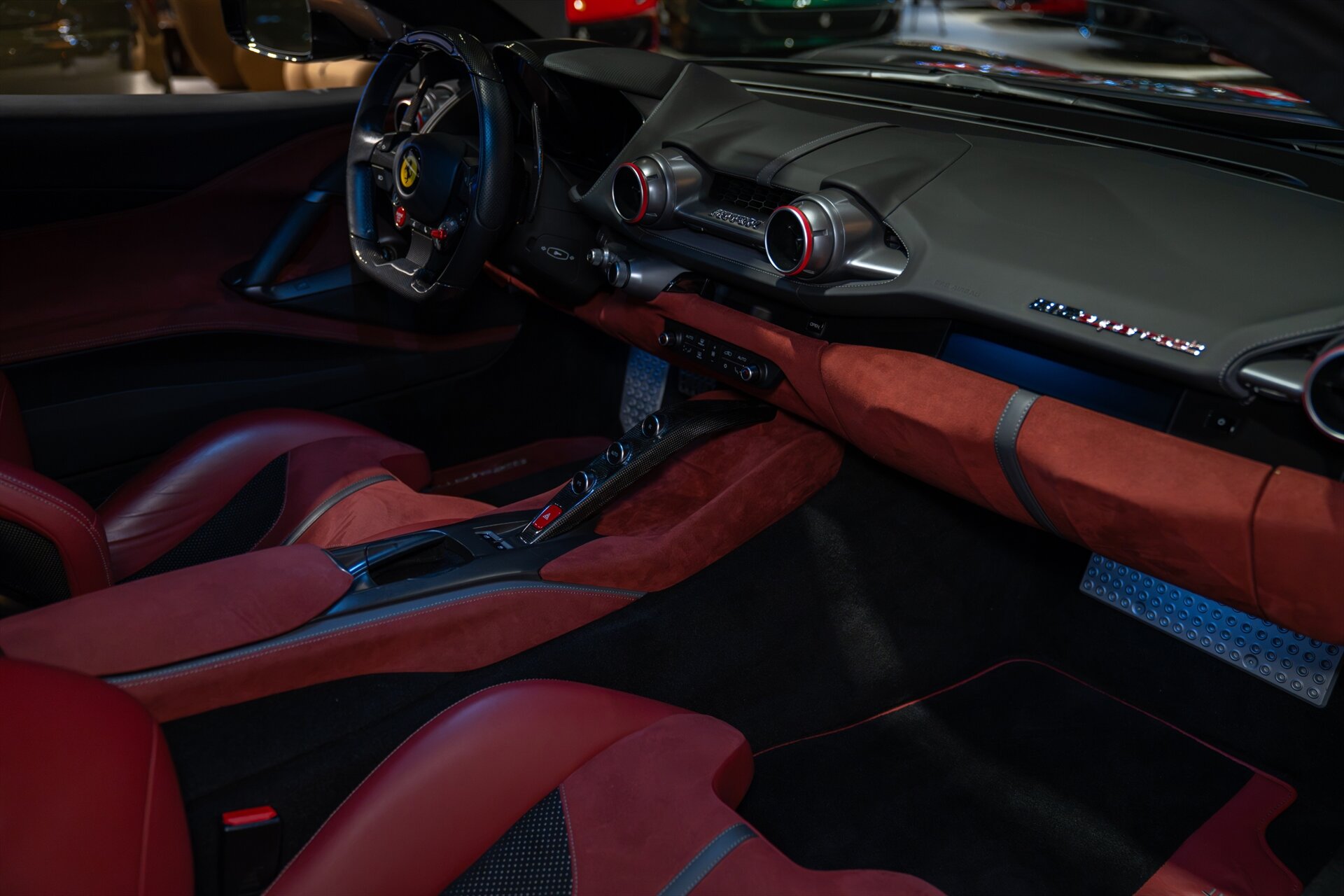 2019 Ferrari 812 Superfast - Photo 39