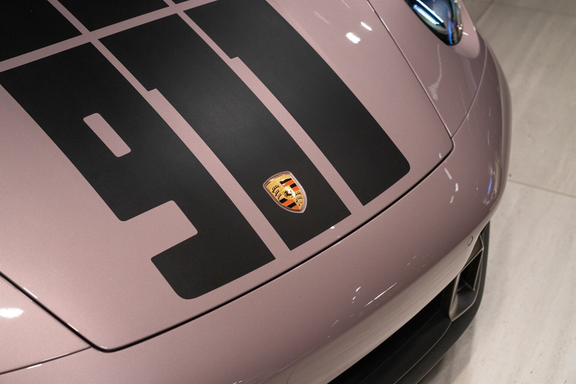 2026 Porsche 911 Spirit 70 - Photo 9