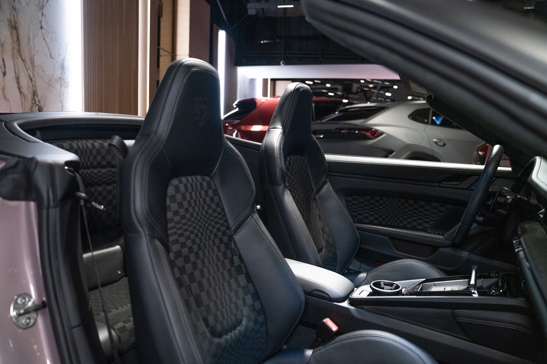 2026 Porsche 911 Spirit 70 - Photo 20